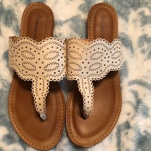 Francesca’s Roxette flip flop sandals size 10